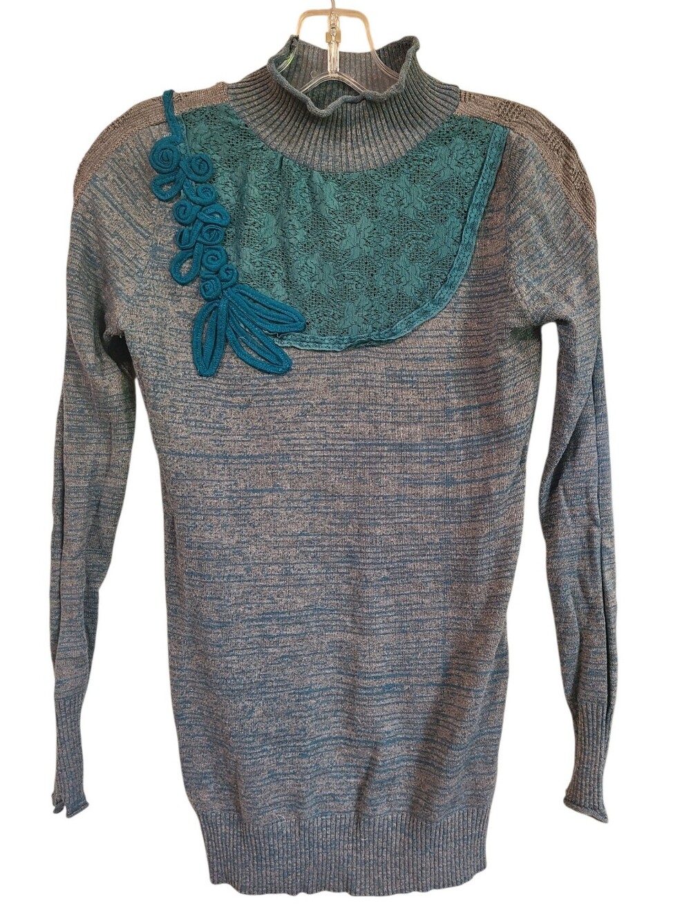 Lulumari Women's Sweater Medium Gray Blue Turtleneck Lace Floral Knit Long Sleev